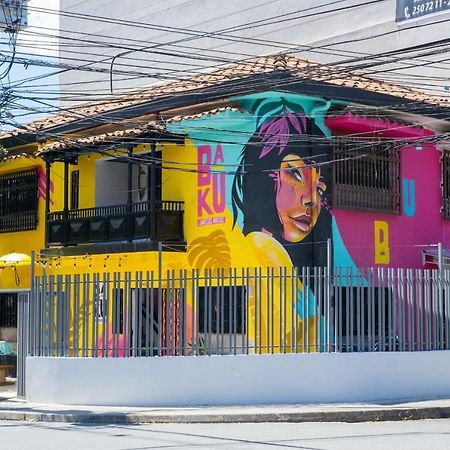 Baku Laureles Hostel Medellin Exterior photo